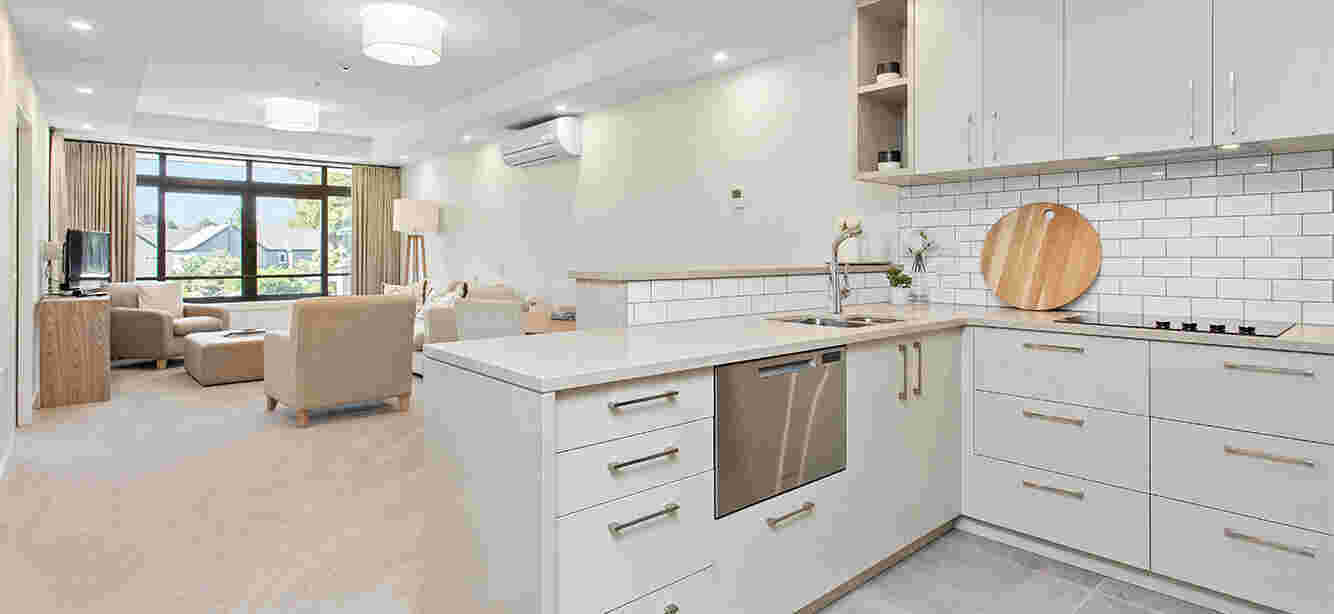 modern-kitchen-holly-lea-village